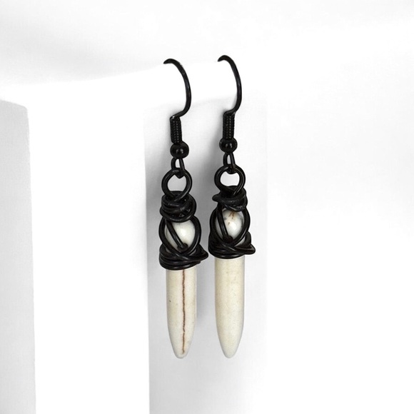 5 For $25💫Alternative Grunge White Spike Dangles Earrings - Picture 1 of 5
